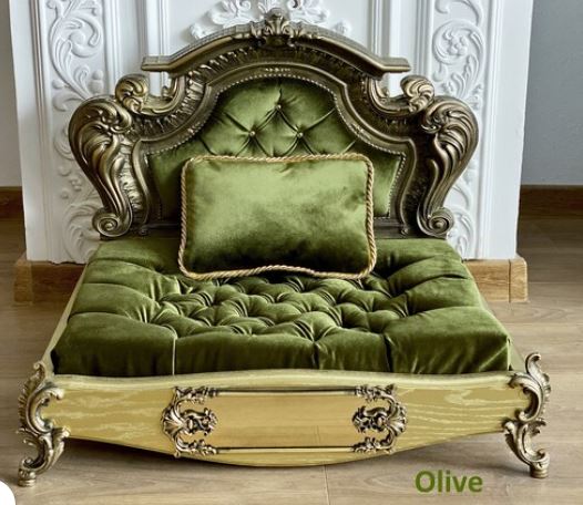 Luxury Baroque Pet Bed in Gold & Purple