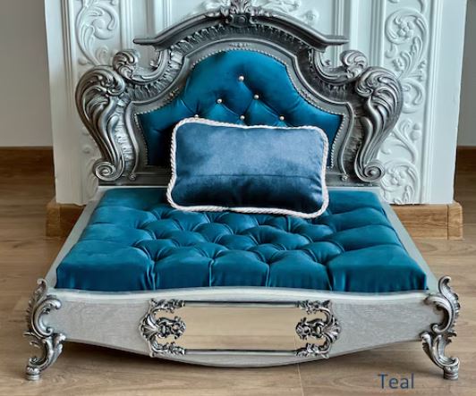 Luxury Baroque Pet Bed in Silver & Olive