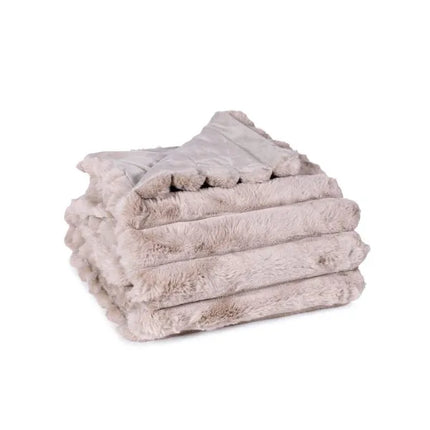 Lux Faux Fur Throw – Ultra-Soft & Stylish Pet Blanket