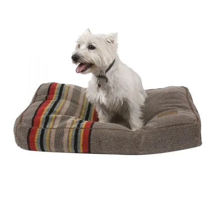 yakima camp pet bed umber