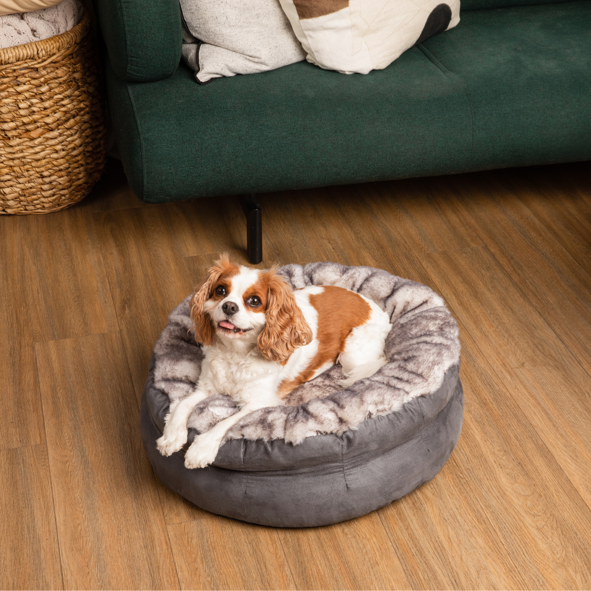 PupPouf Luxe Faux Fur Donut Dog Bed - Ultra Soft Chinchilla