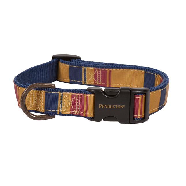 yellowstone national park hiker collar