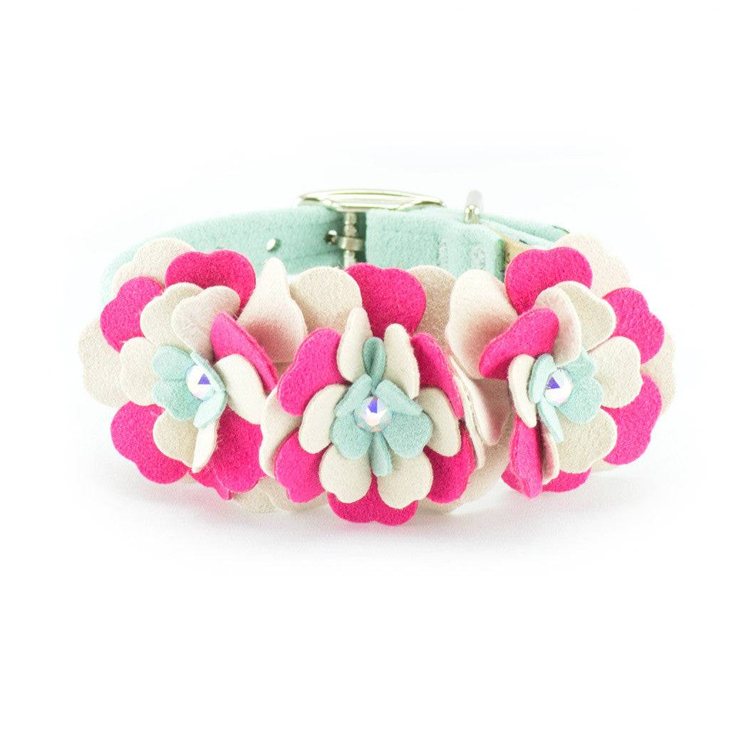 Blossom Flower Collar Mint