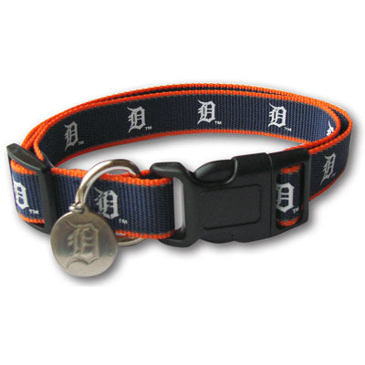 Detroit Tigers Reflective Nylon Collar with ID Tag