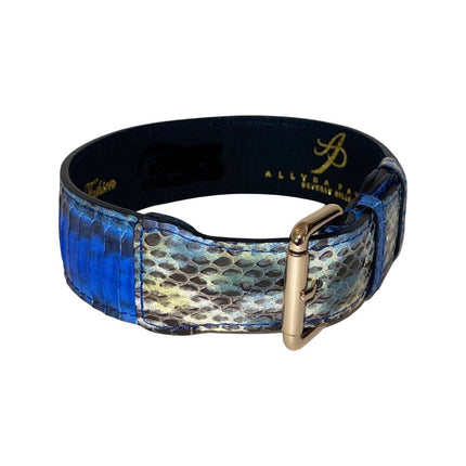 Stunning Multi-Blue Tone Snake Classic Collar