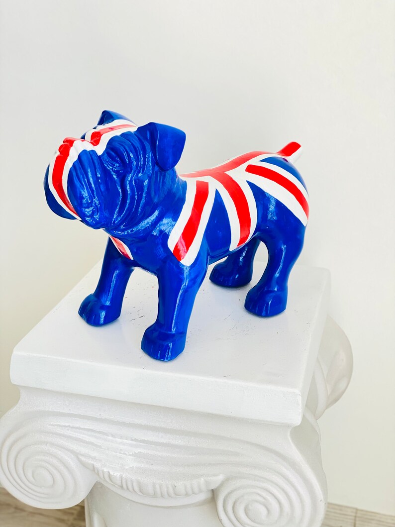 British Flag Design Bulldog Statue HT Animal Supply