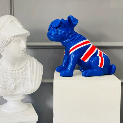 British Lover Bulldog Statue