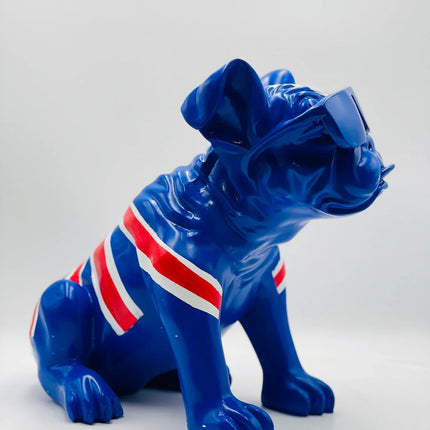 British Lover Bulldog Statue