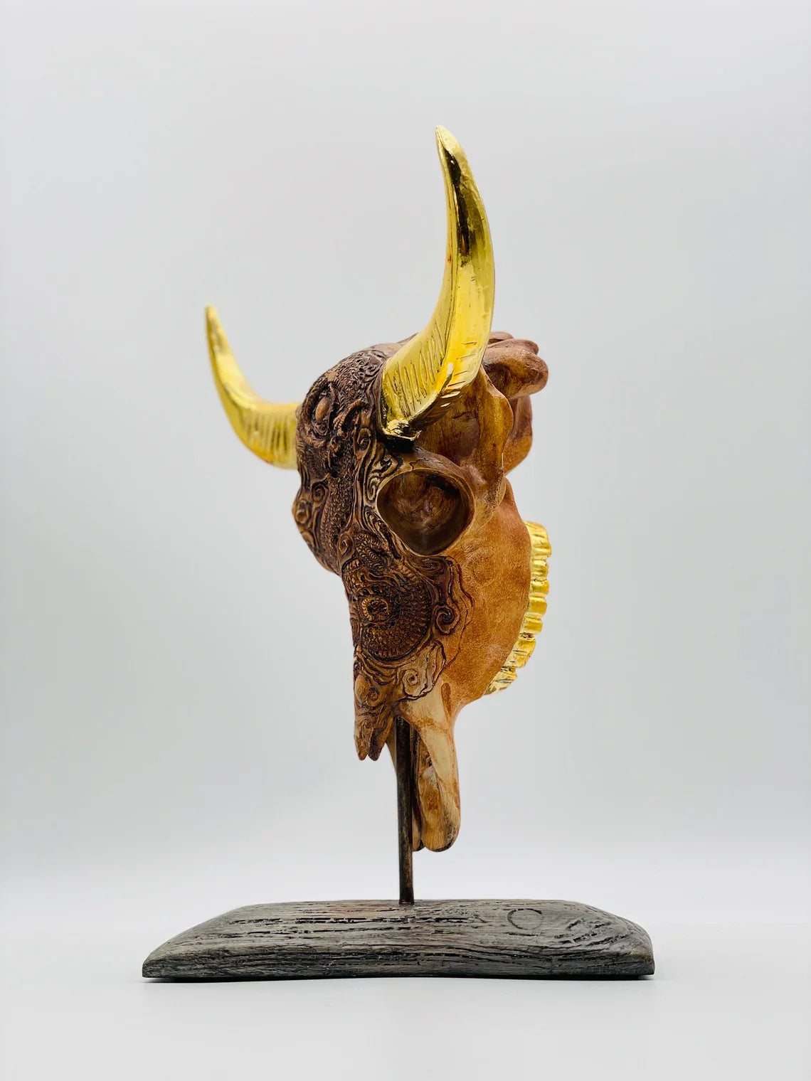 Buffalo with Gold Horns Skull Statue HT Animal Supply