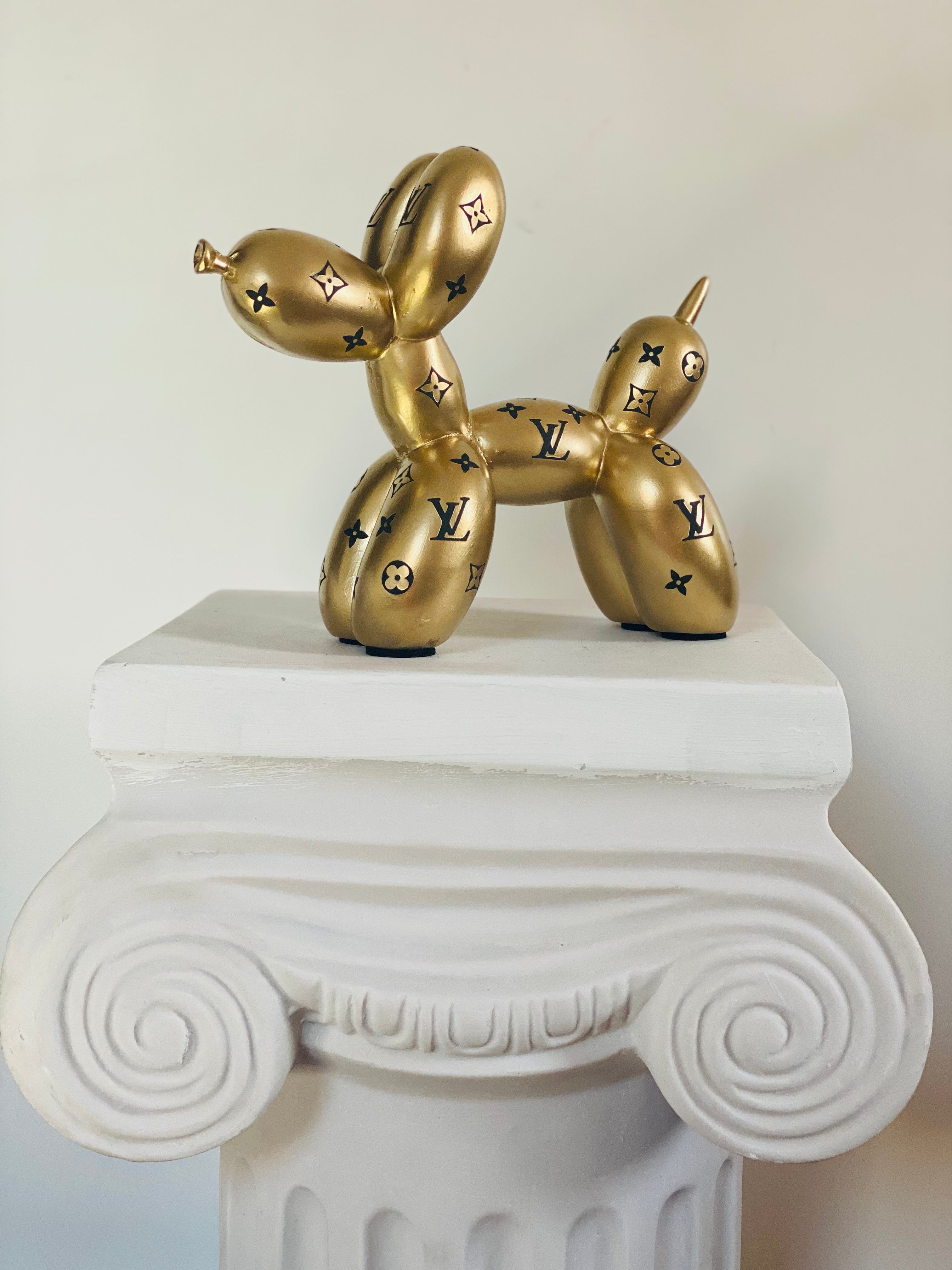 Designer Luxury Balloon Dog Statue in Gold