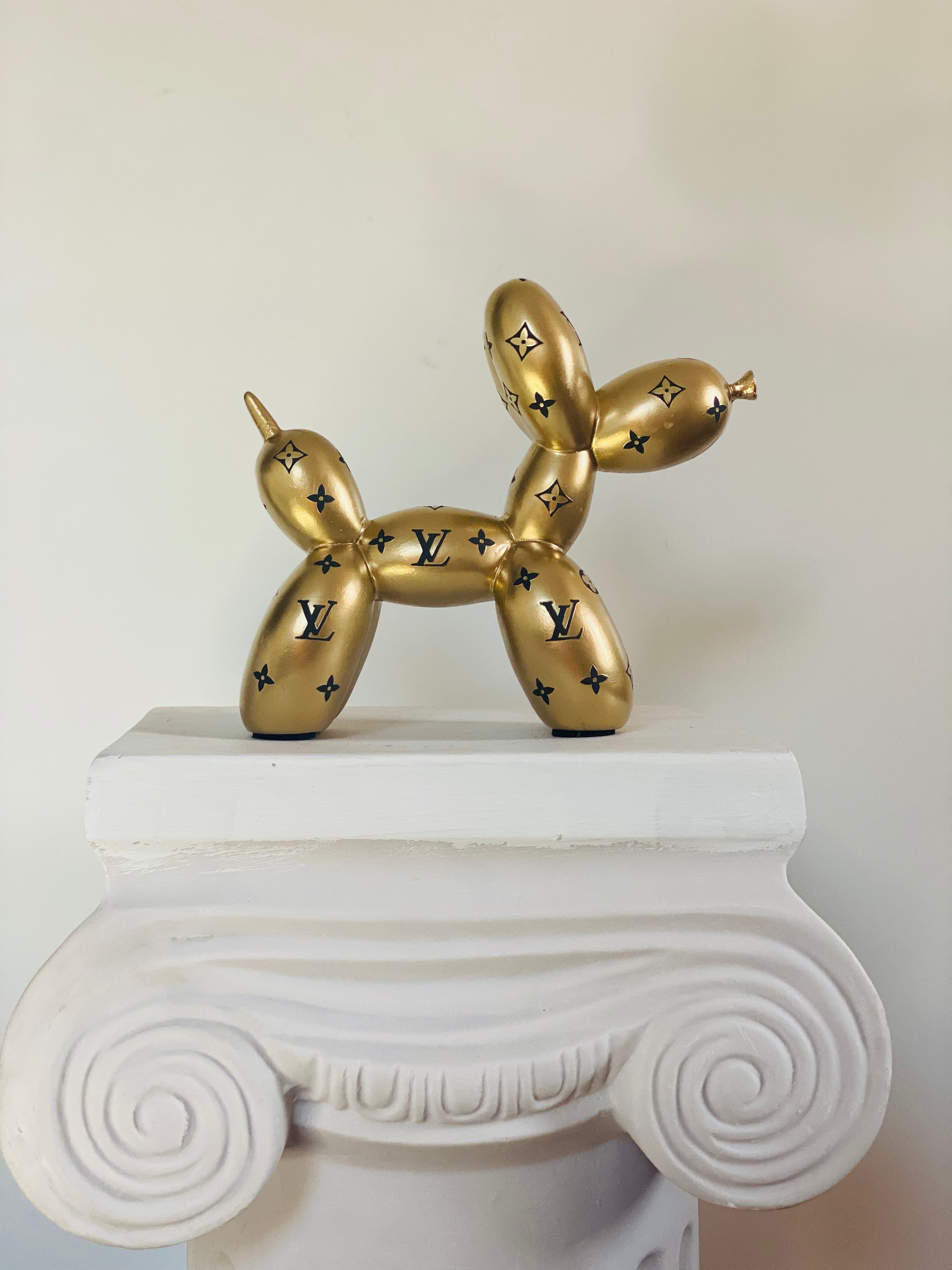 Designer Luxury Balloon Dog Statue in Gold