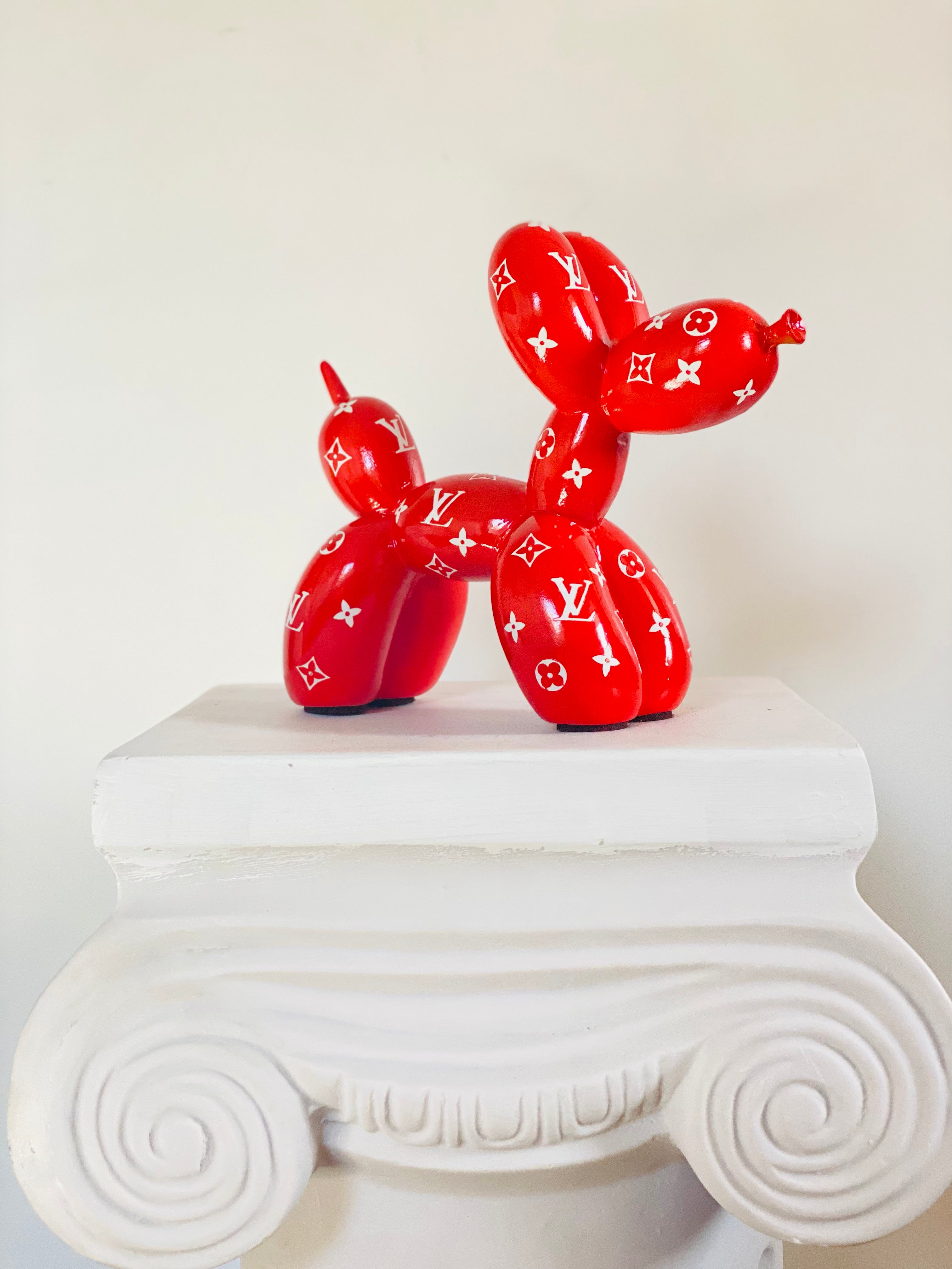 Designer Luxury Balloon Dog Statue in Red