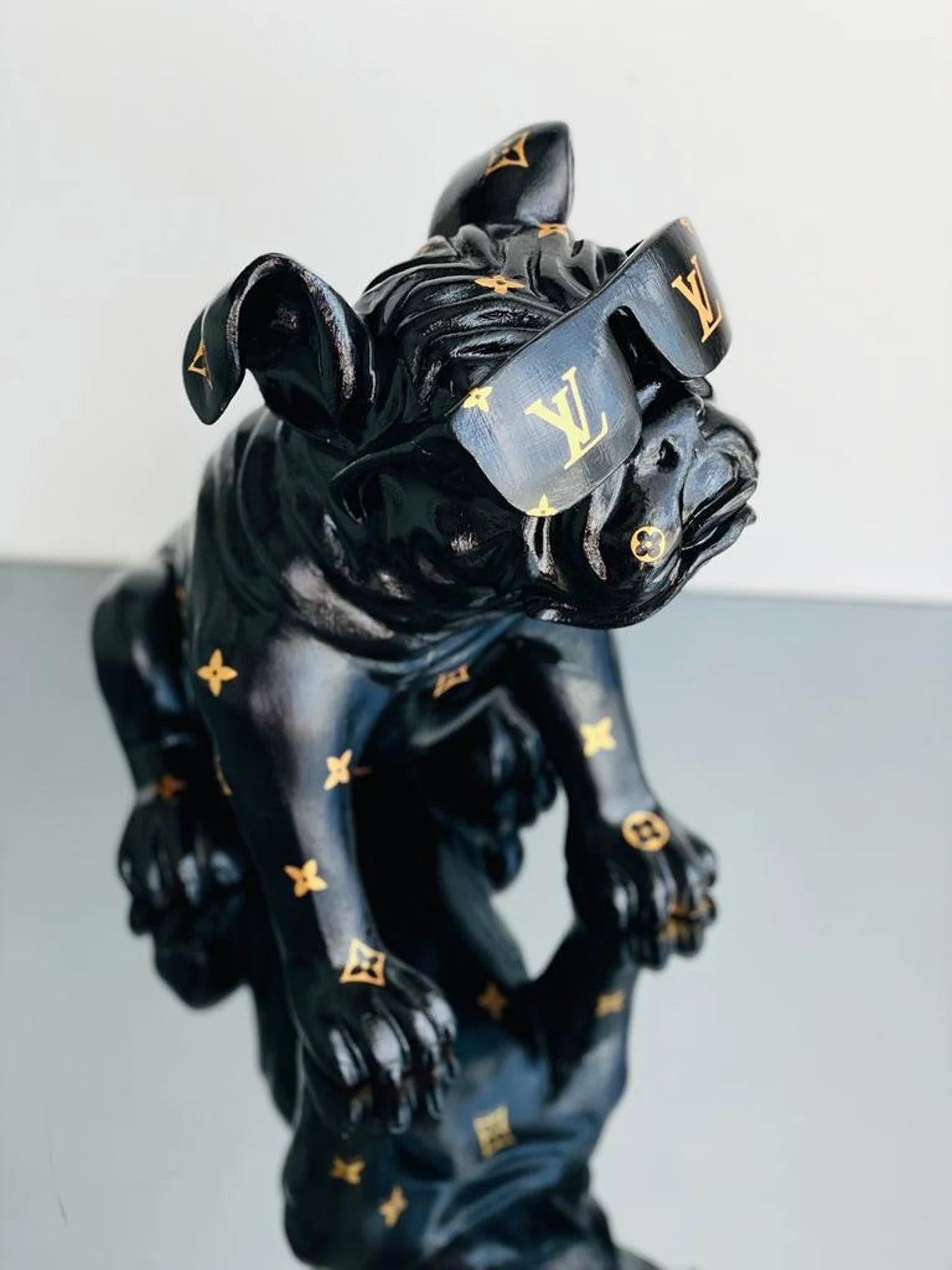 Designer Luxury Design Bulldog in Black