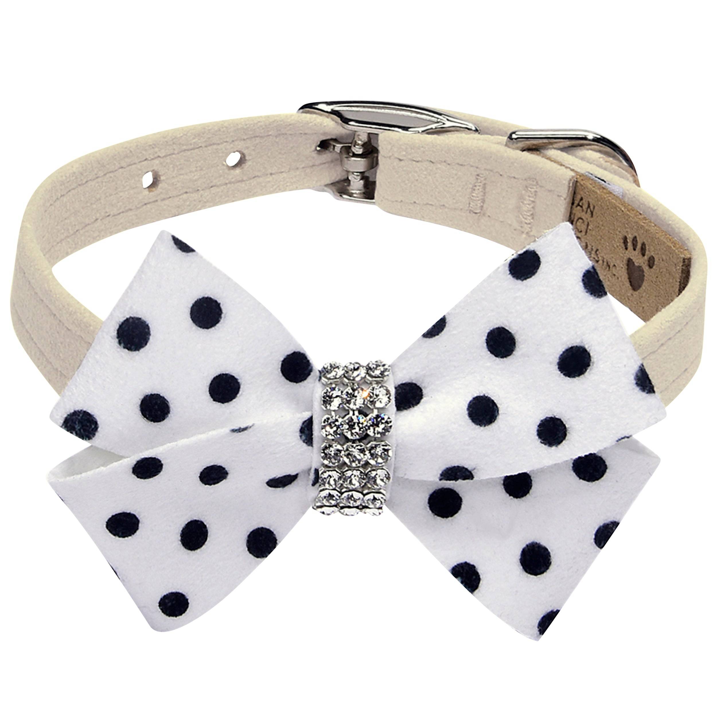 Polka Dot Nouveau Bow Collar Doe