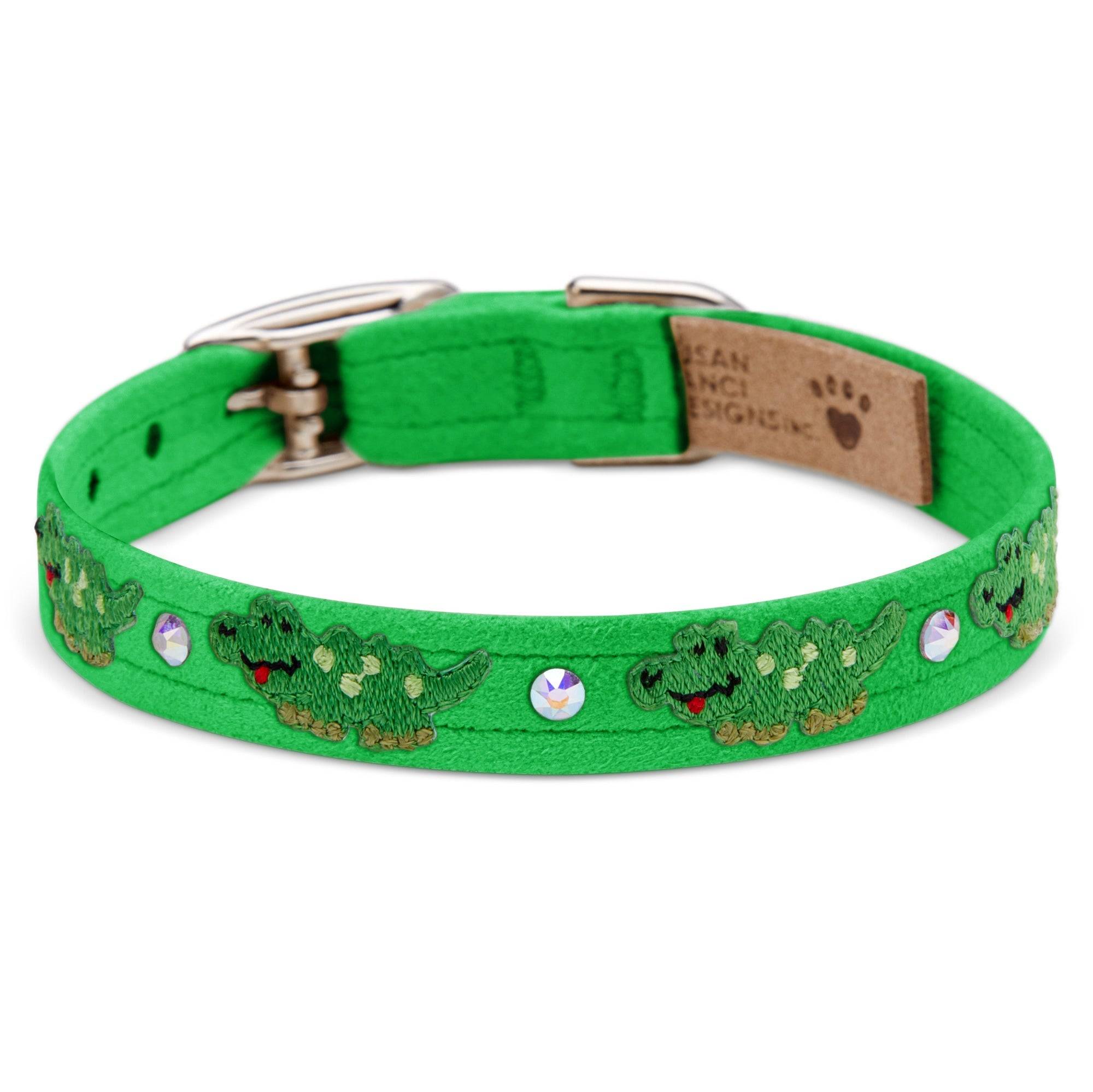 Embroidered Alligators Collar Green