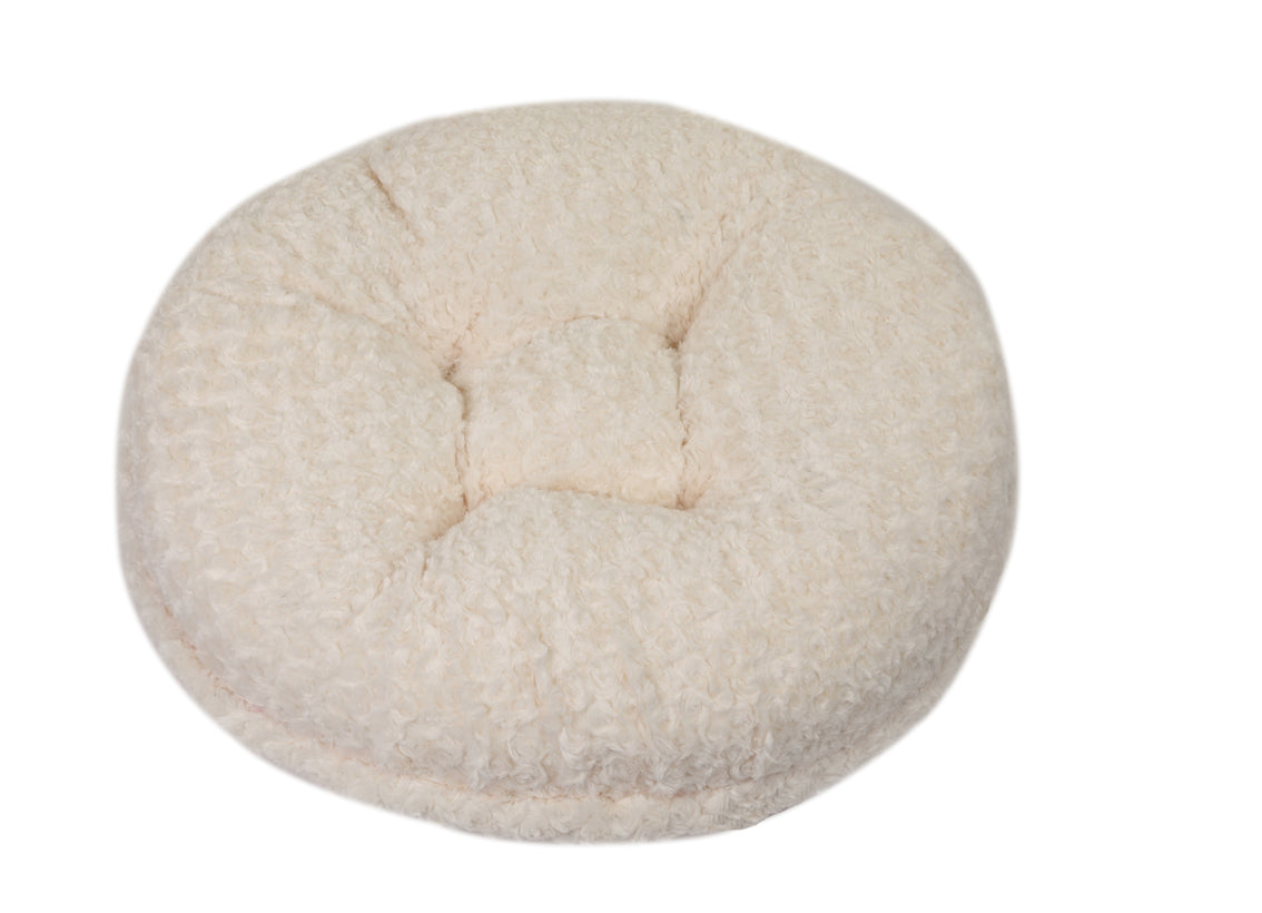 Ivory Rosebud Bagel Bed