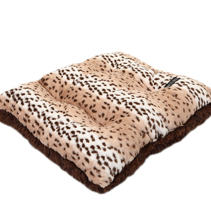 Snow Leopard with Brown Shag Pillow Bed