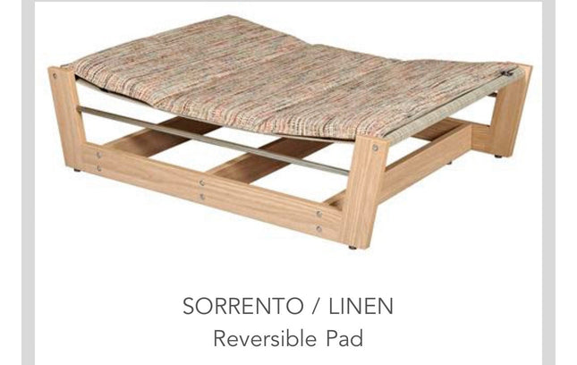 Yugen Pet Lounger in Sorrento