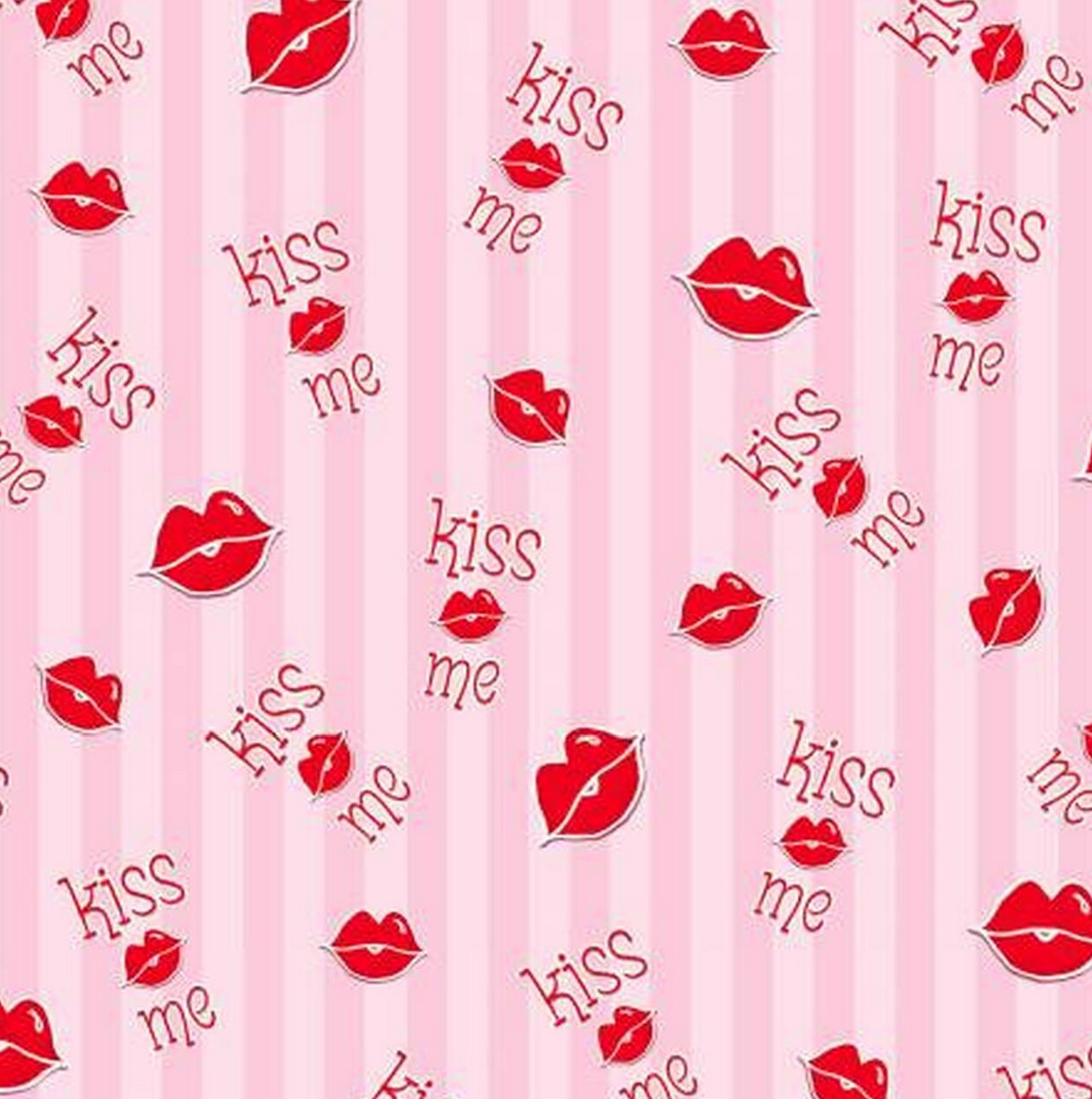 Kiss Me Lips Valentine Bandana