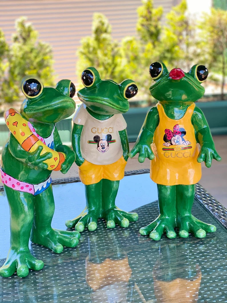 Luxury Garden Frog Statue