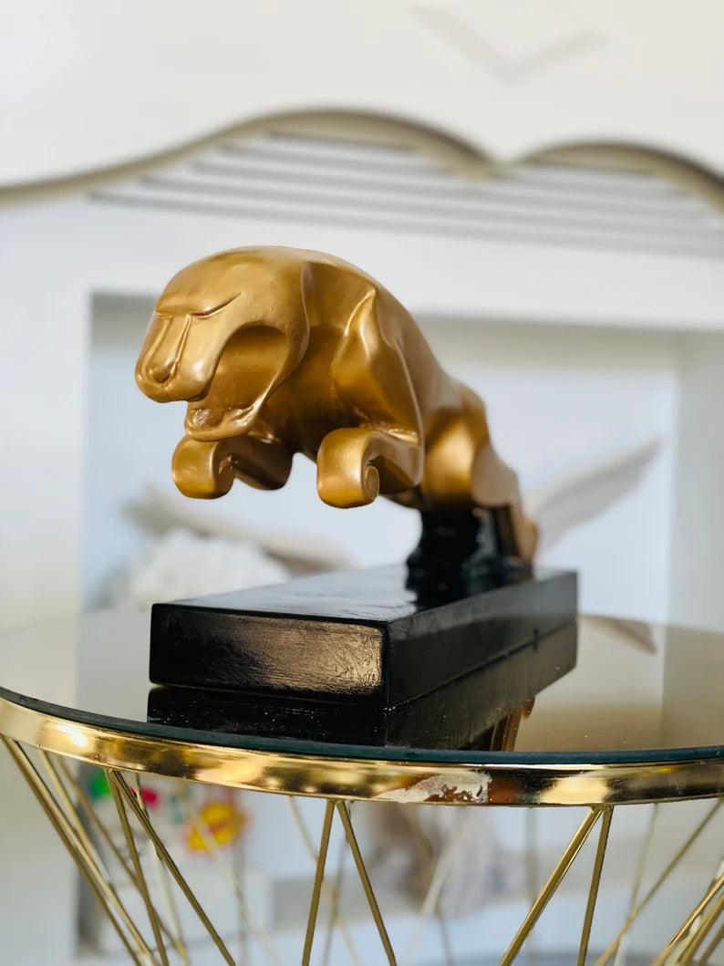 Luxury Gold Jaguar Statue