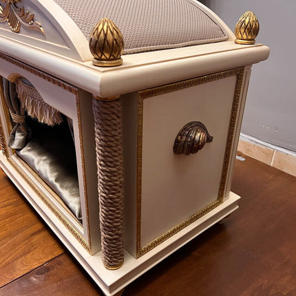 Mansion Luxury Pet Bed