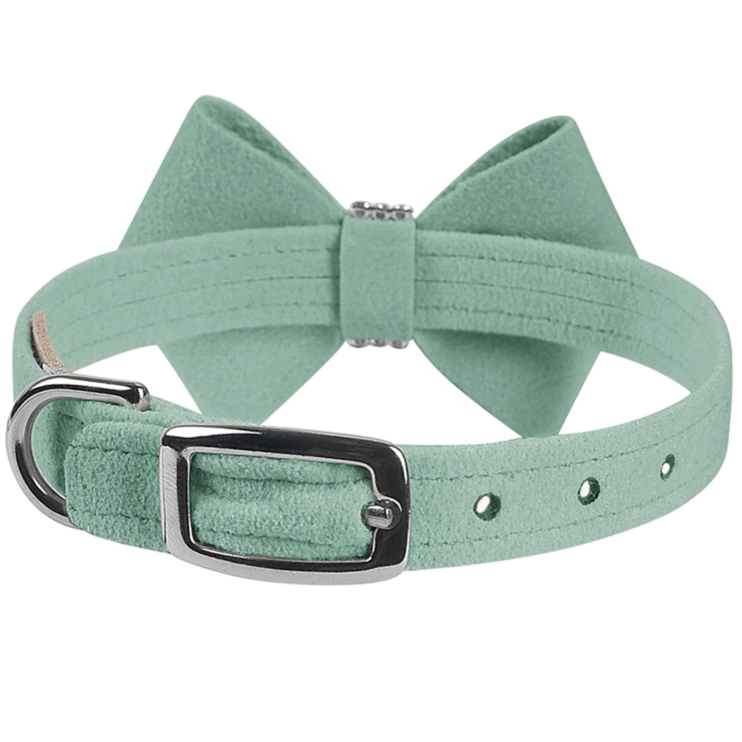 Double Nouveau Bow Collar