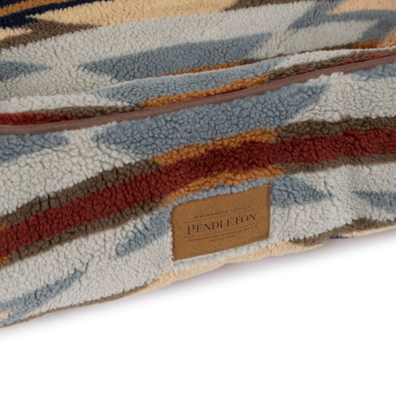 Pendleton Berber Kuddler Dog Bed - Wyeth Trail Wheat