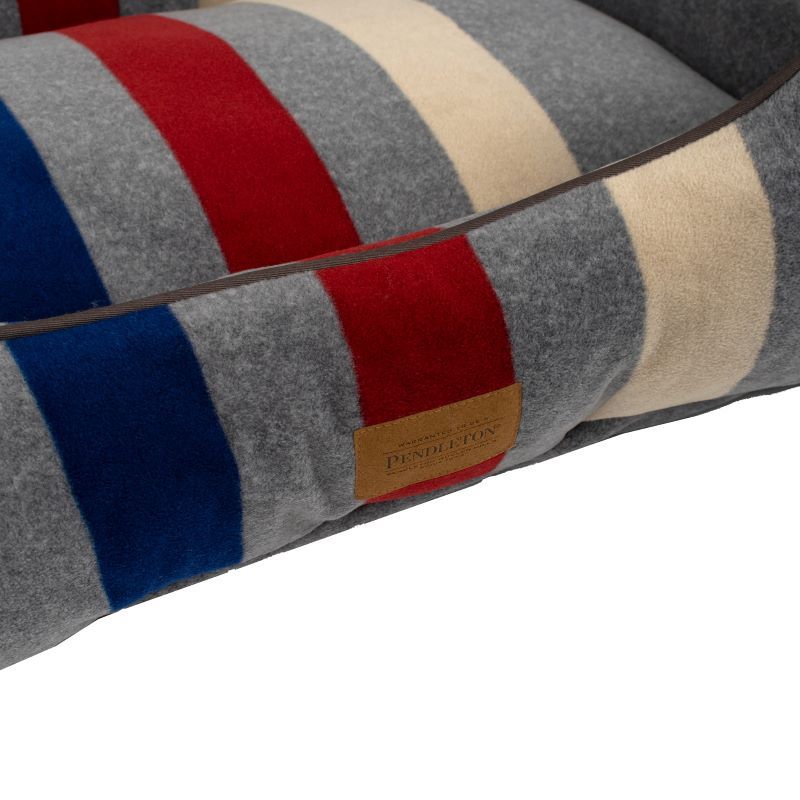 Pendleton Fleece Kuddler Dog Bed - Cabin Stripe Gray