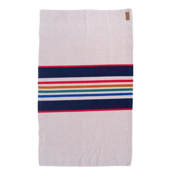 Pendleton Yellowstone National Park Pet Fleece Throw Blanket