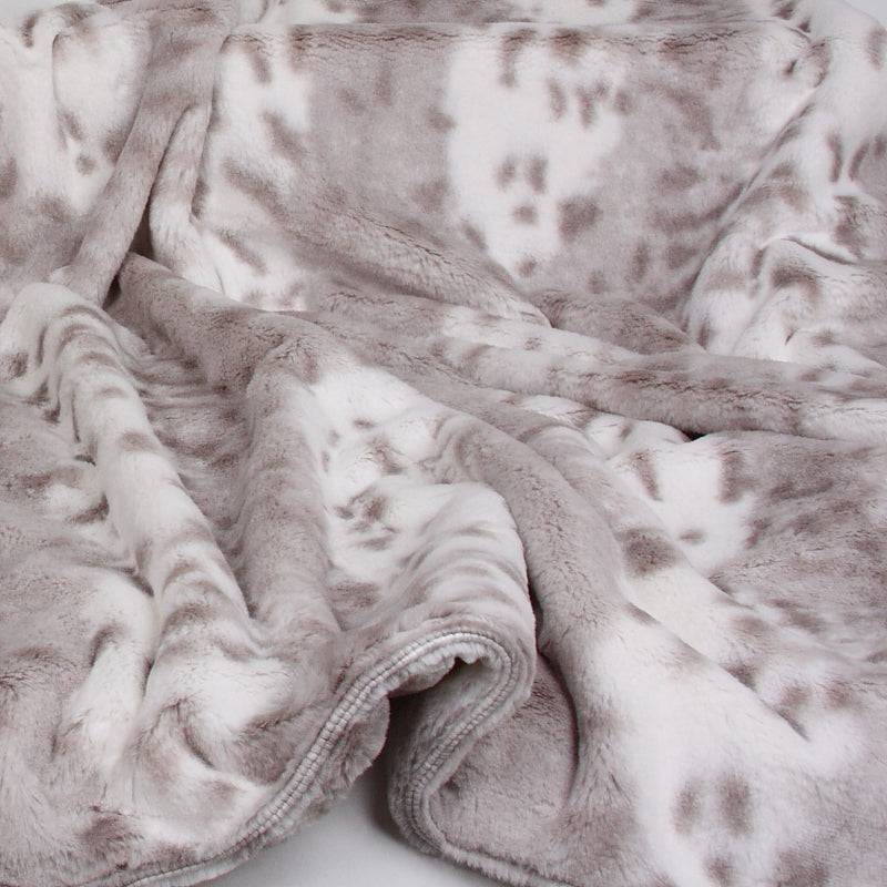 Soft Platinum Snow Leopard Blanket Soft Platinum Snow Leopard