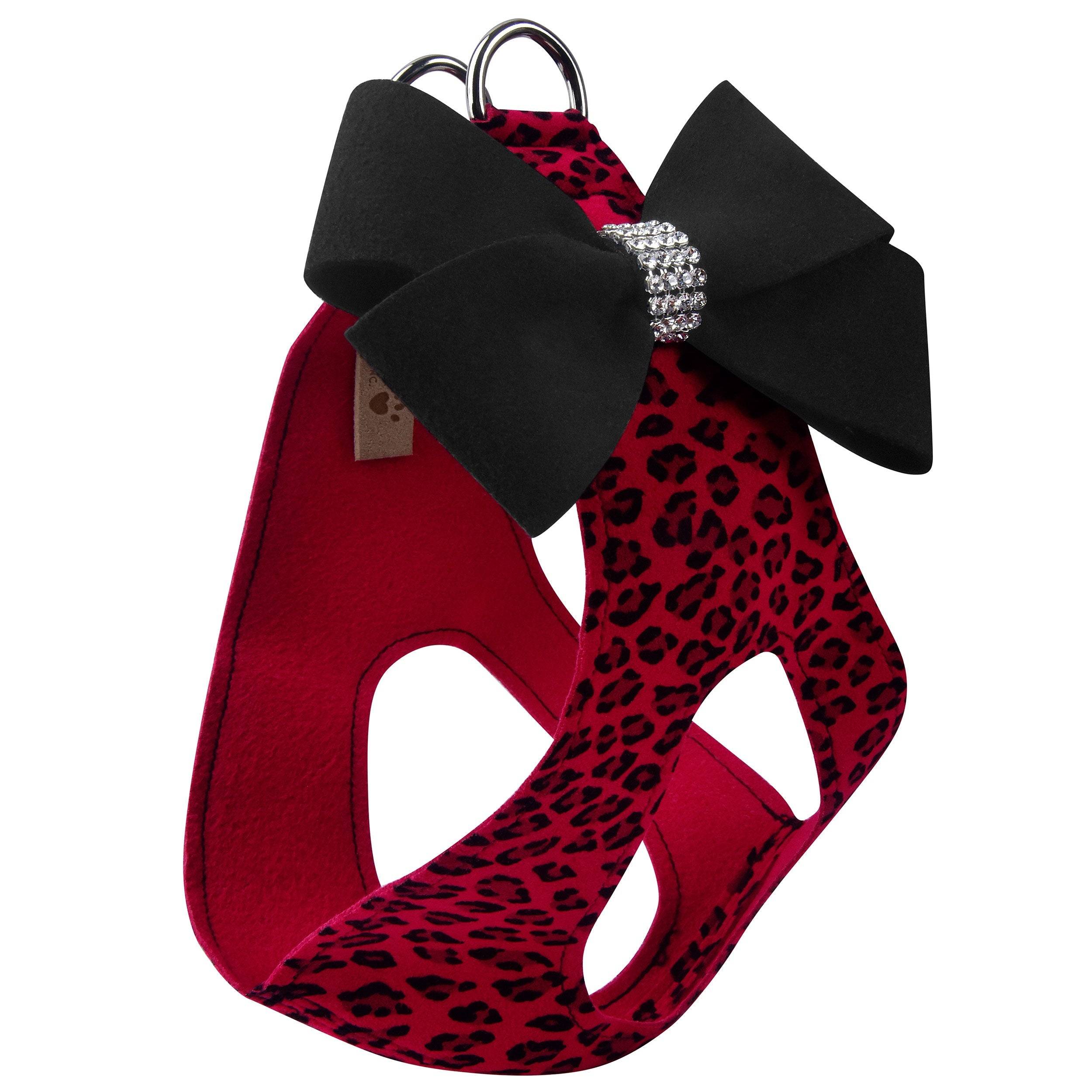 Black Nouveau Bow Step in Harness