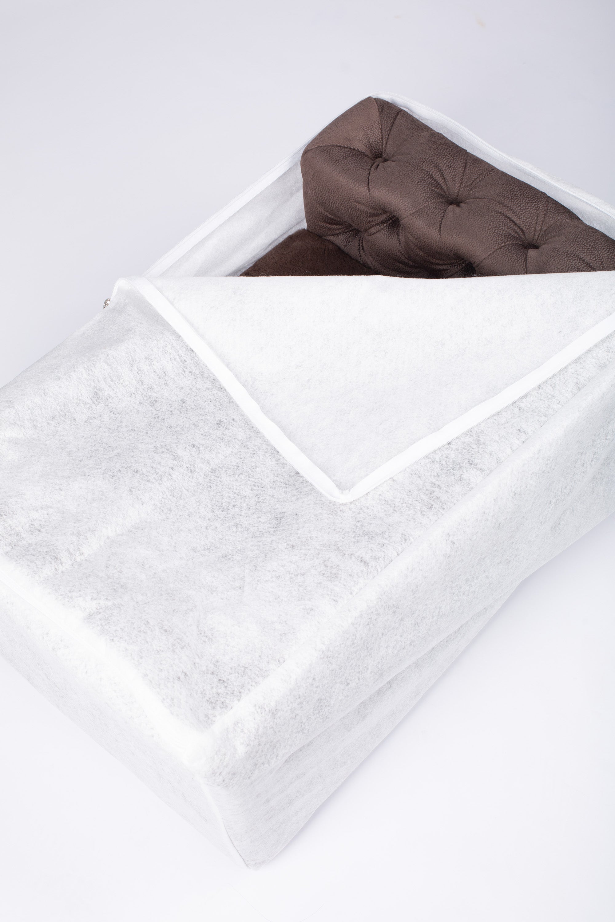 The Glamour Super Soft Luxury Pet Bed