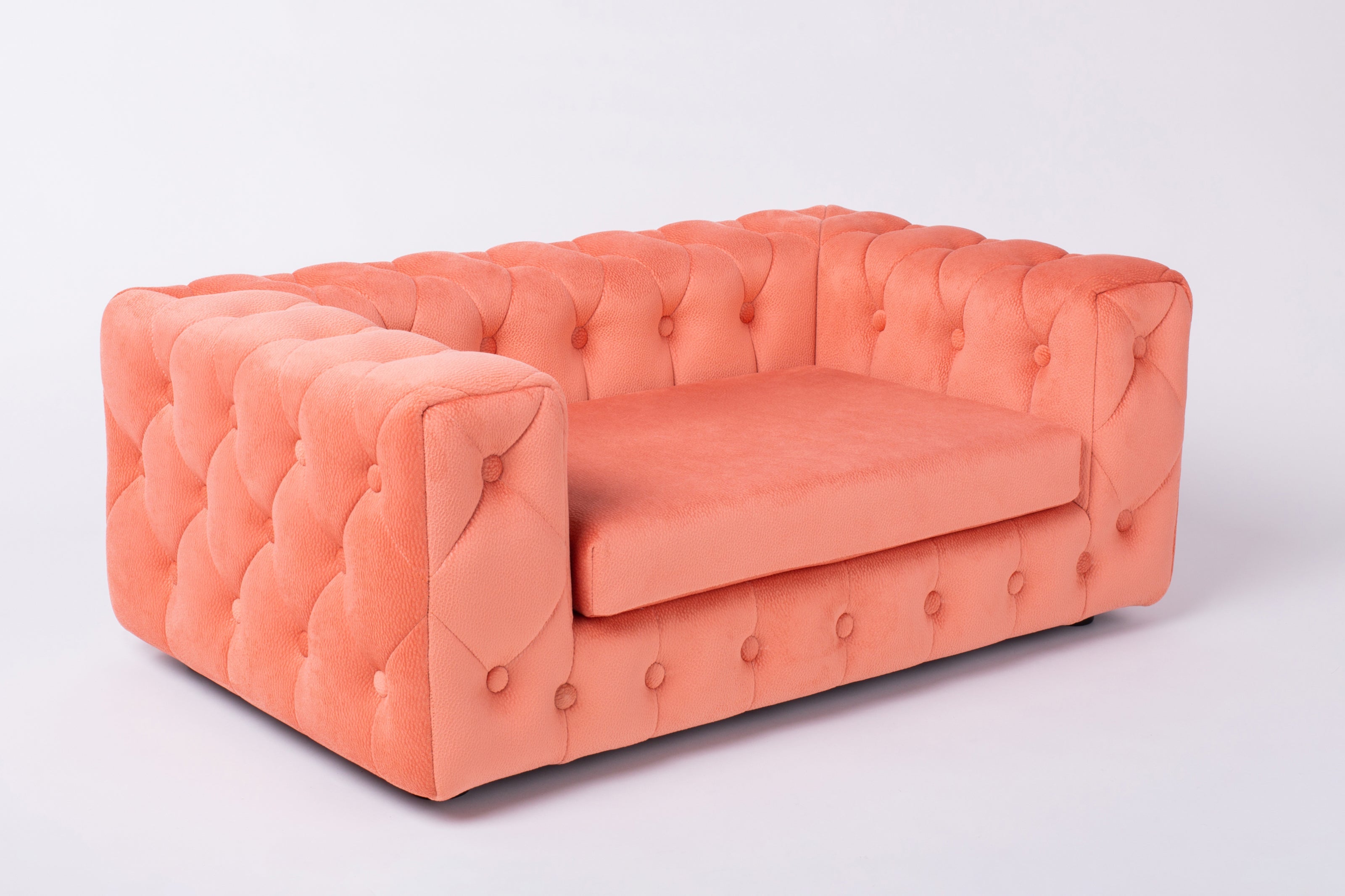 The Royal Luxury Pet Bed in Beige Pink