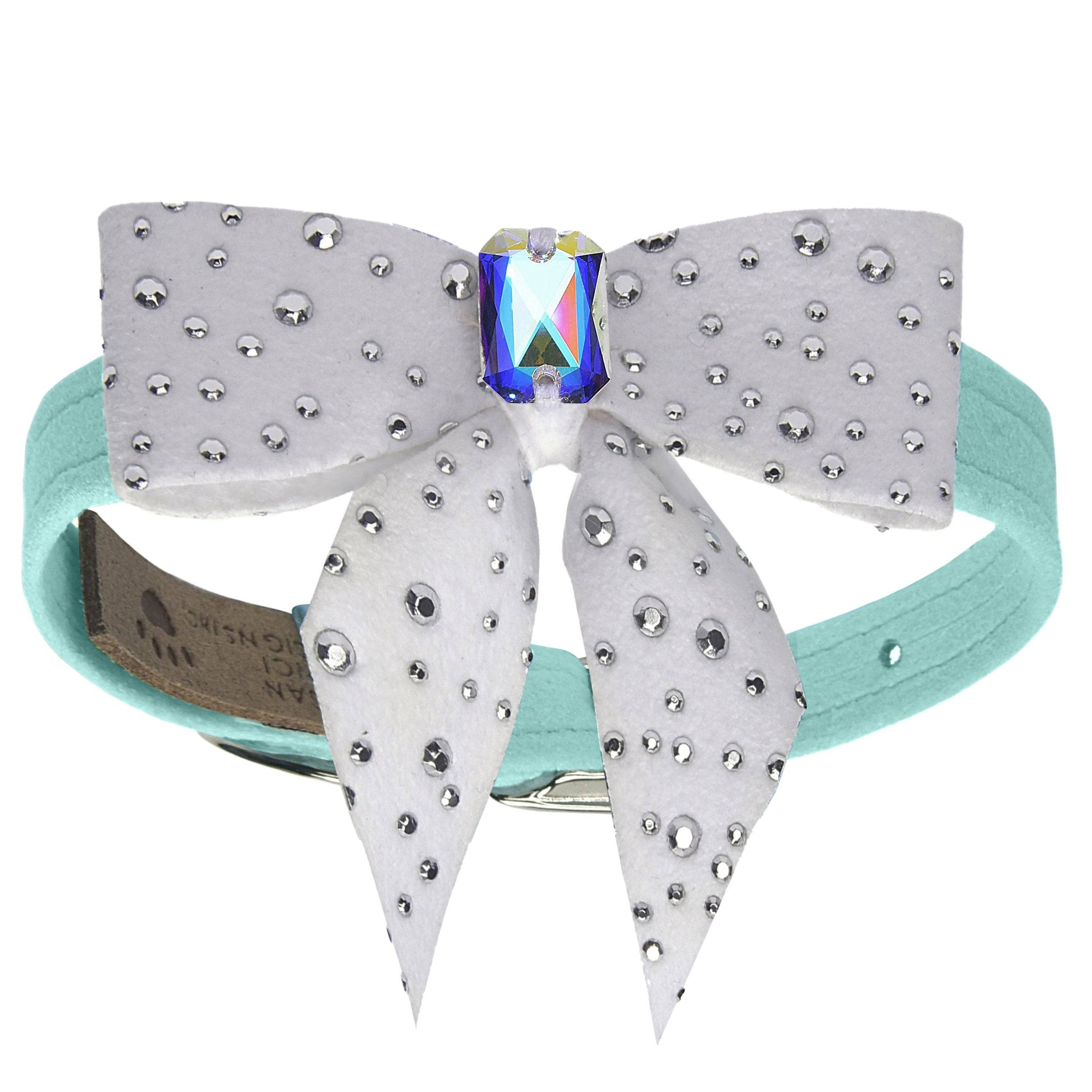 Tiffi's Gift Collar With Aurora Borealis Emerald Tiffi Blue