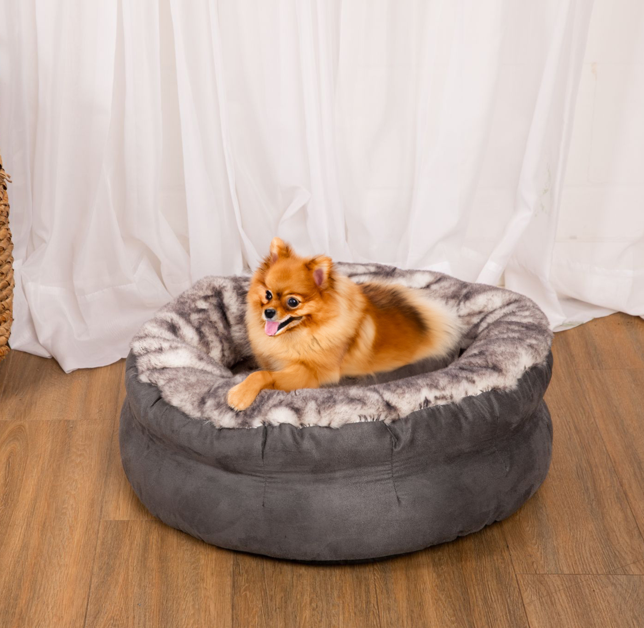 PupPouf Luxe Faux Fur Donut Dog Bed - Ultra Soft Chinchilla