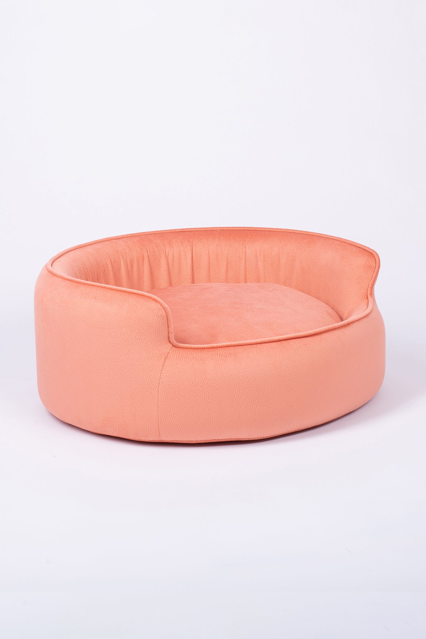 The Yin & Yang Luxury Pet Bed in Pink Pink