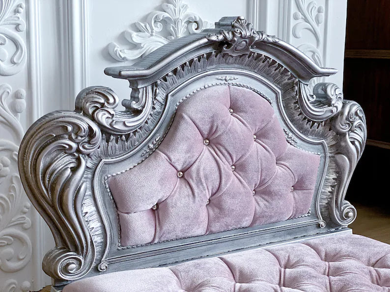 Luxury Baroque Pet Bed in Silver & Baby Pink