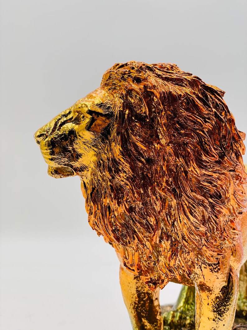 Gold Lion Statue in Chrome Plating