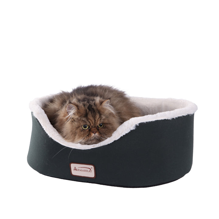 Armarkat Cat Bed Oval pet cuddle house, Laurel Green/Ivory